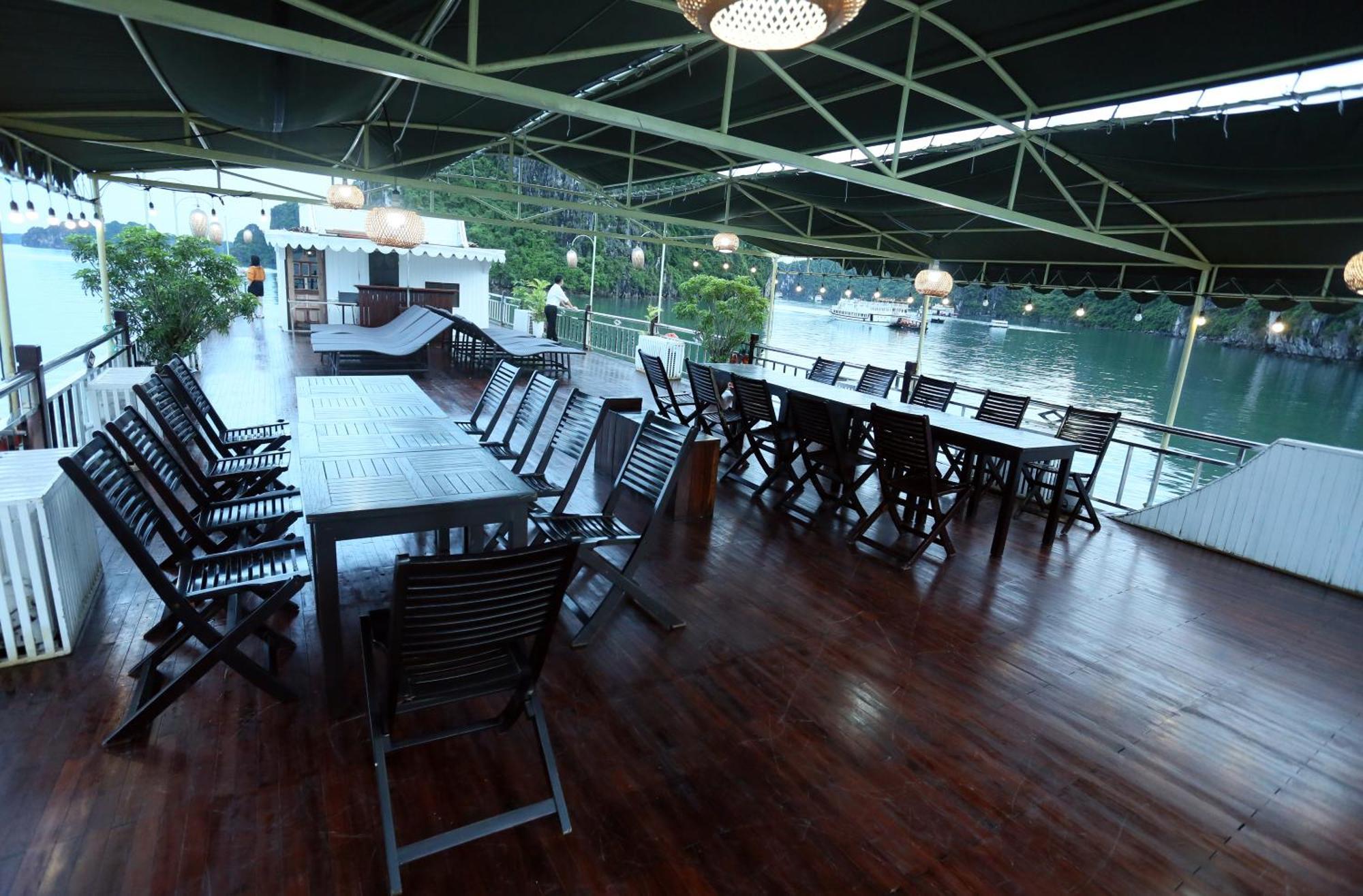 Garden Bay Classic Cruise Ha Long Dış mekan fotoğraf
