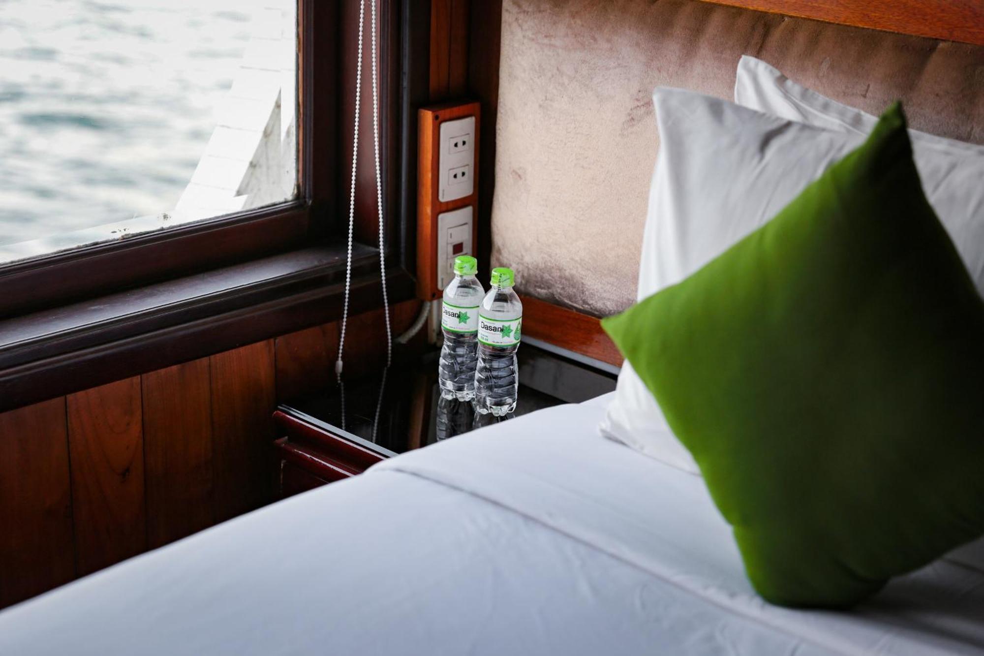 Garden Bay Classic Cruise Ha Long Dış mekan fotoğraf