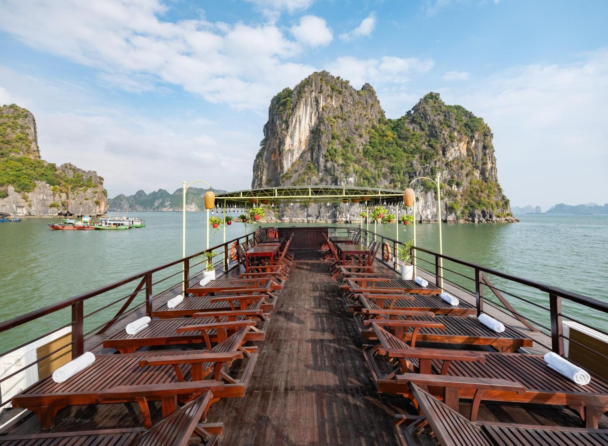 Garden Bay Classic Cruise Ha Long Dış mekan fotoğraf